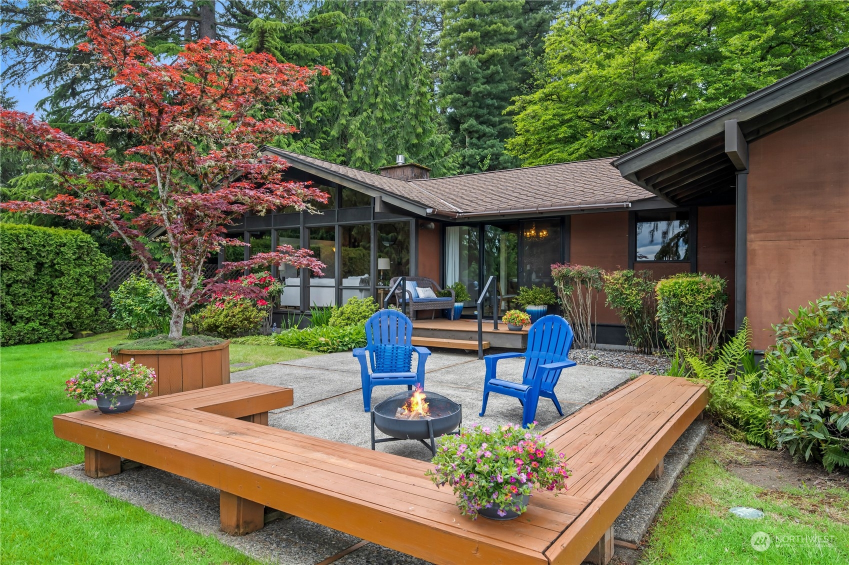 25616 Lake Fenwick Road South Kent, WA 98032 - Photo 7 of 40 Gallery Image 7