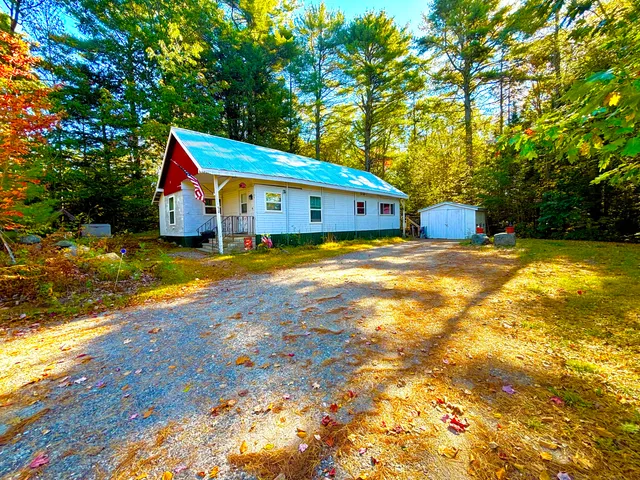 $160,000 | 50 Baker Road, Freeport, ME 04032