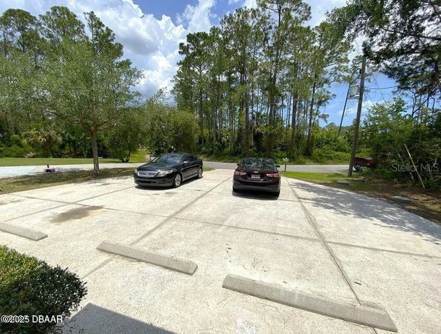 $375,000 | 23 Regent Lane, Palm Coast, FL 32164