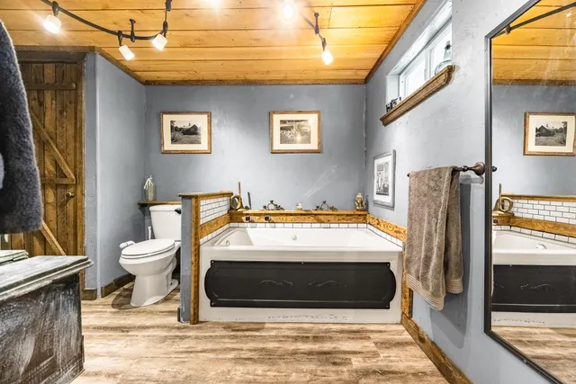 $943,800 | 10 Trista Lane, Mercer, ME 04957