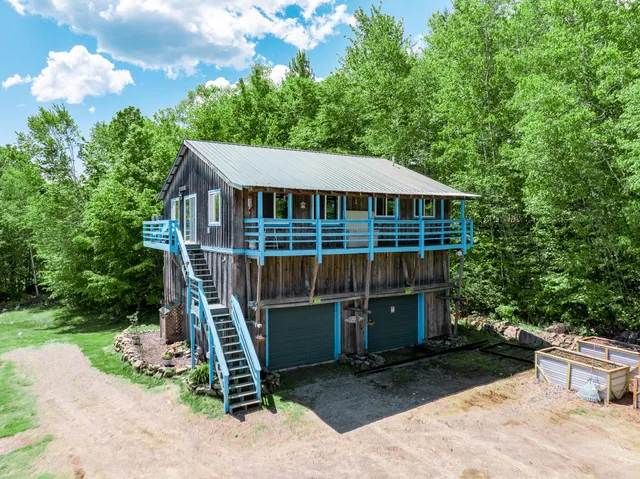 $943,800 | 10 Trista Lane, Mercer, ME 04957