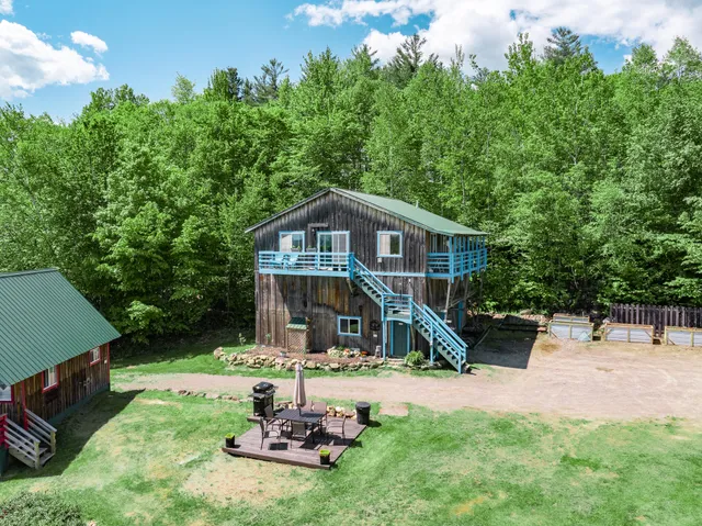 $943,800 | 10 Trista Lane, Mercer, ME 04957