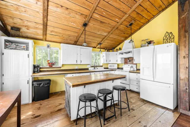 $943,800 | 10 Trista Lane, Mercer, ME 04957