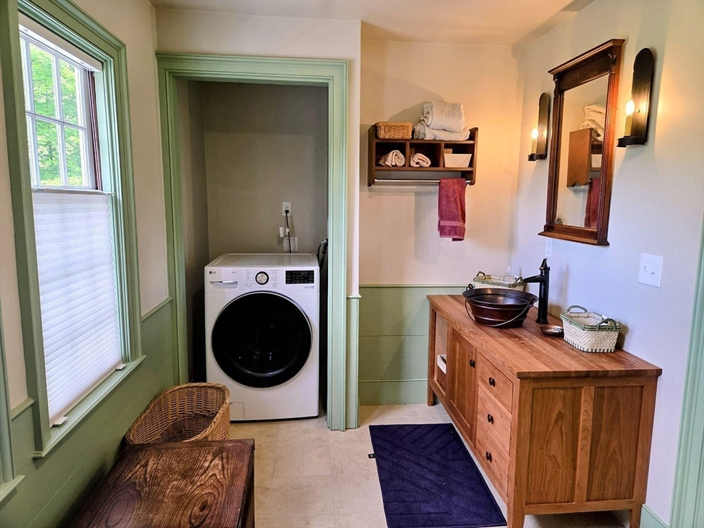 130 W Road Petersham, MA 01366 - Photo 15 of 42