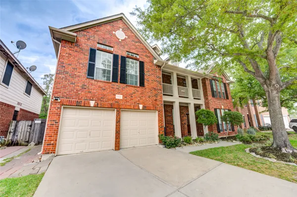 $3,195 | 16464 Beewood Glen Drive, Sugar Land, TX 77498
