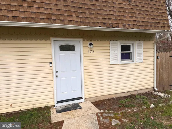 $249,000 | 475 Via Cascata Drive, Clementon, NJ 08021