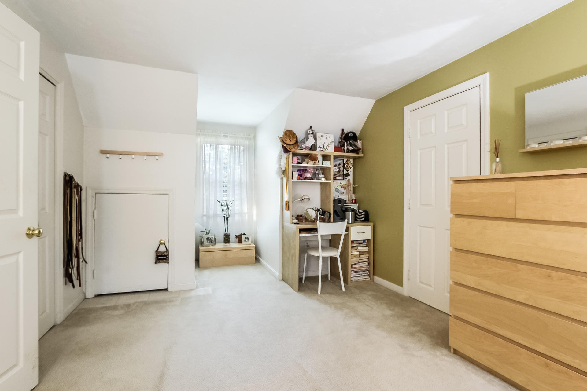 9 Wintergreen Road Mashpee, MA 02649 - Photo 18 of 24 a view of room with furniture and a window