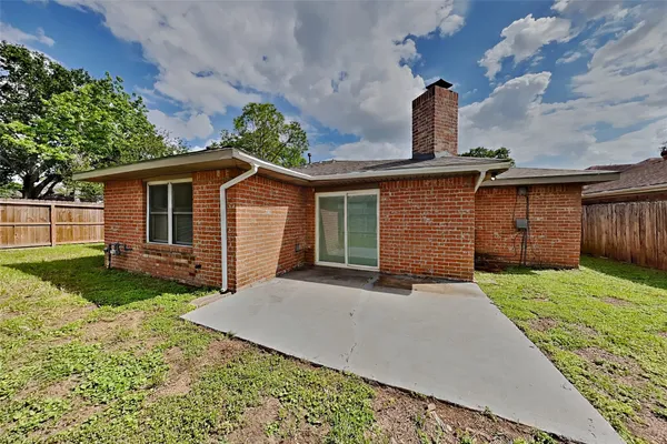 $1,800 | 14318 Ella Lee Lane, Houston, TX 77077