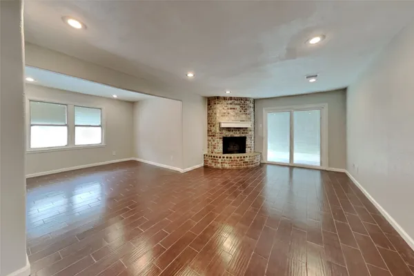 $1,800 | 14318 Ella Lee Lane, Houston, TX 77077