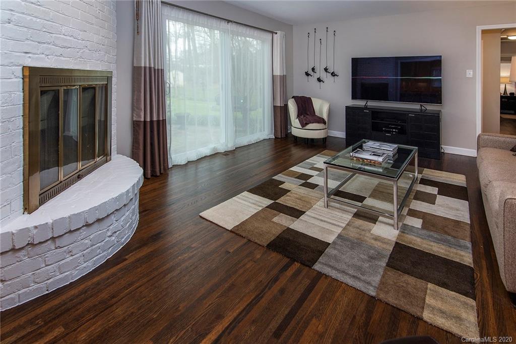 2744 Goneaway Road Charlotte, NC 28210 - Photo 12 of 21 Gallery Image 12