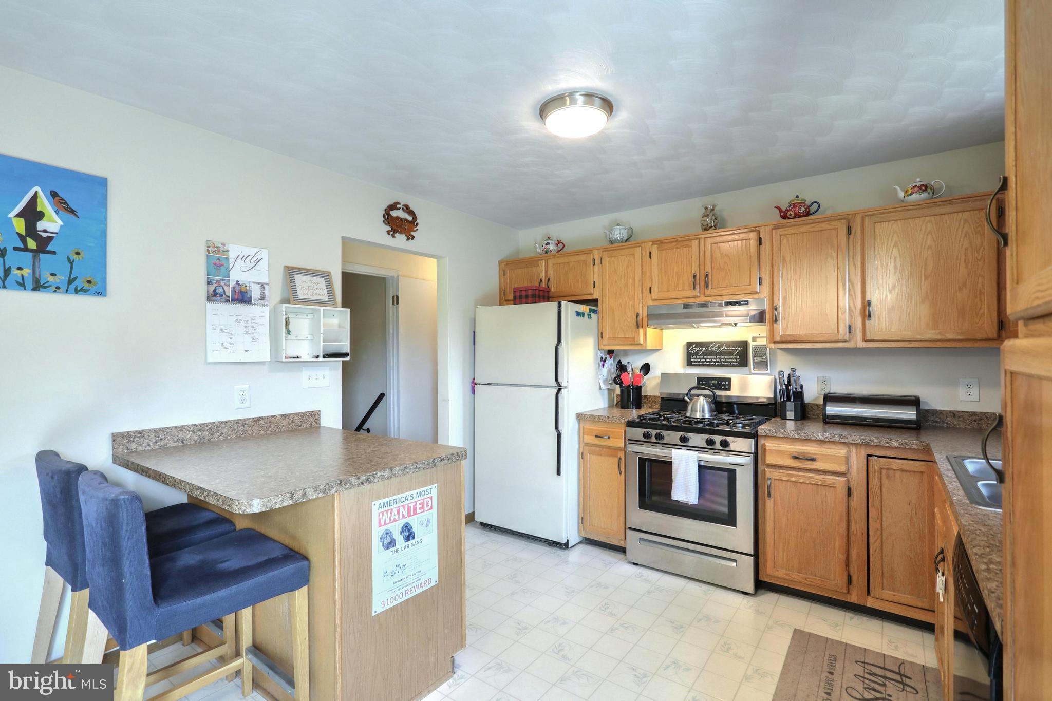 1006 Friar Run Hanover, PA 17331 - Photo 18 of 36 Kitchen