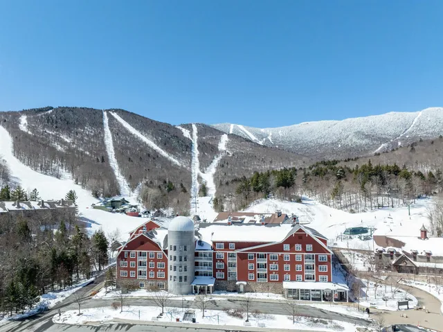$210,000 | 102 Forest Drive, Unit 210 (LO 212) / III CLAY BROOK AT SUGARBUSH, Warren, VT 05674