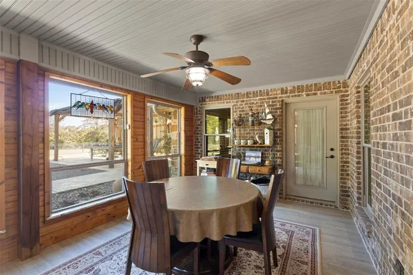 a view of a livingroom with furniture window and outside view