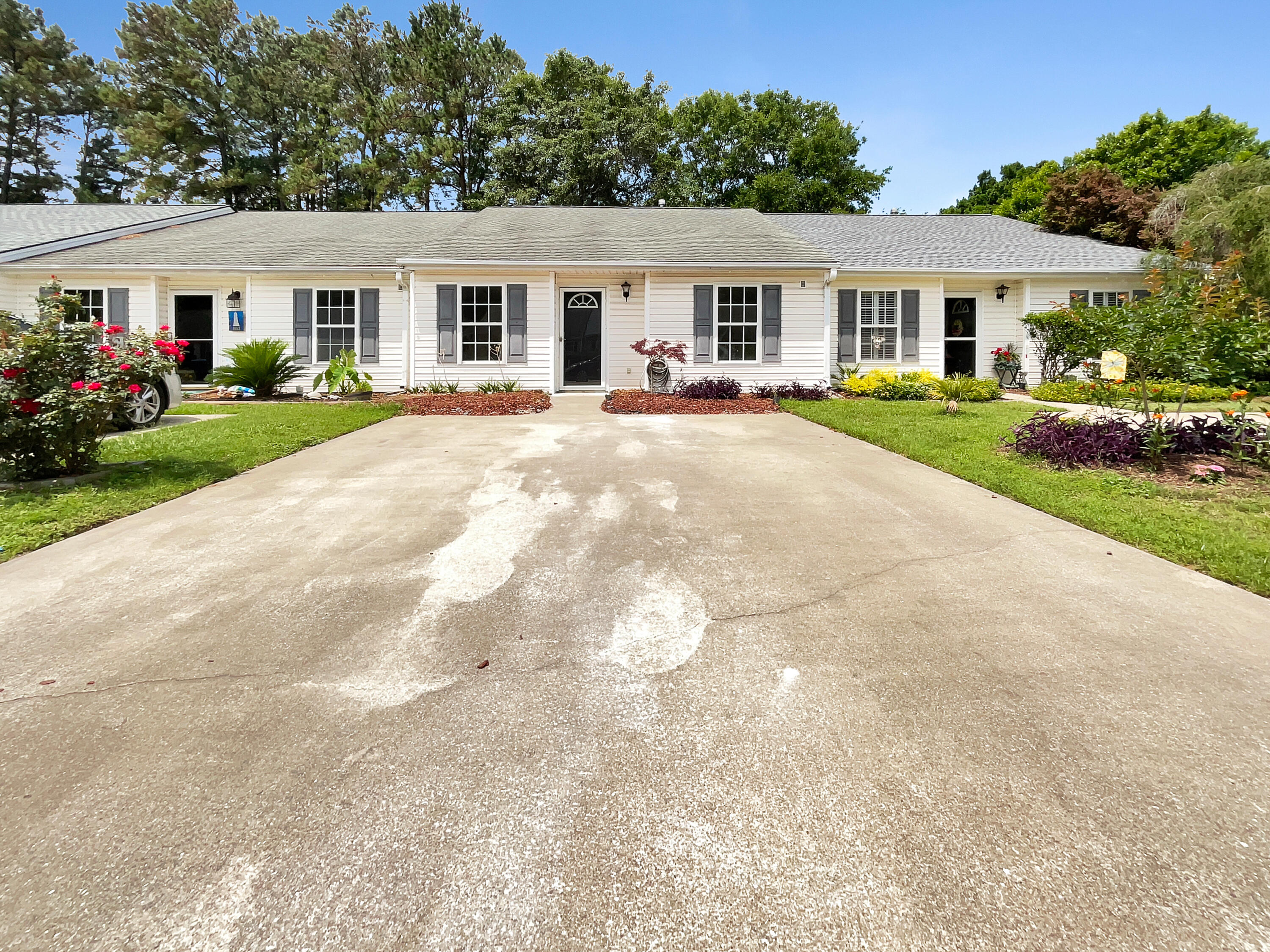 1655 Dexter Lane Charleston, SC 29412 - Photo 1 of 21 listing_0
