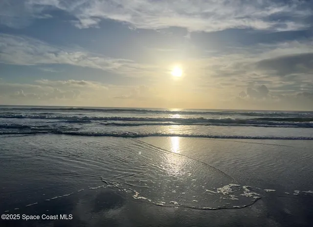 $888,000 | 335 North Brevard Avenue, Cocoa Beach, FL 32931