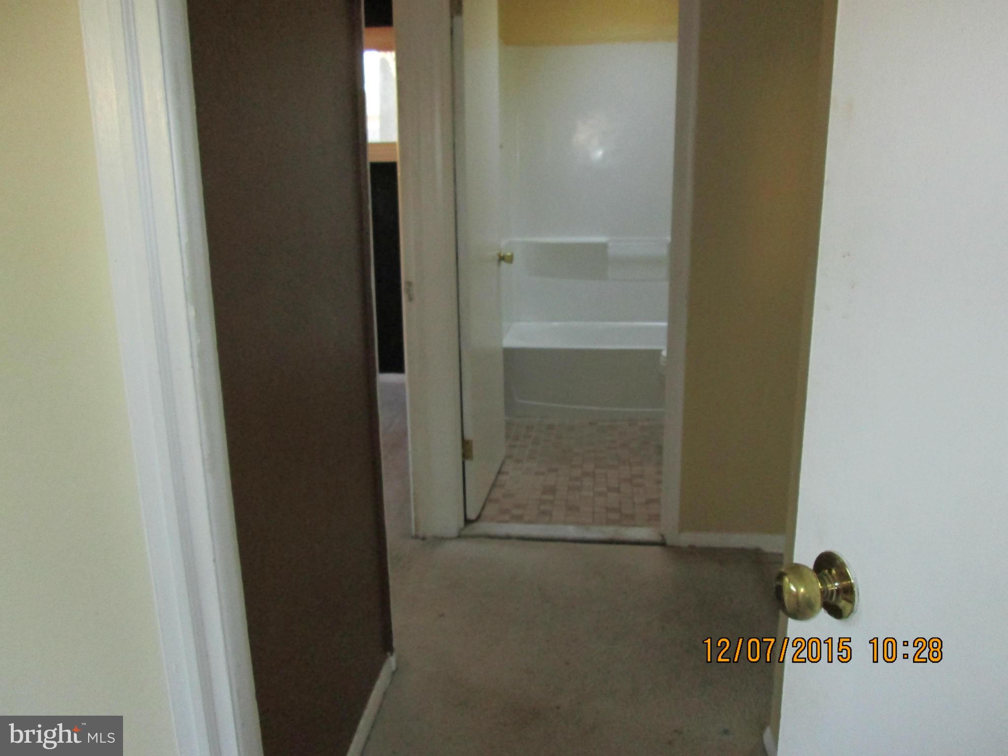 5906 Robindale Road Catonsville, MD 21228 - Photo 14 of 17 Interior (General)