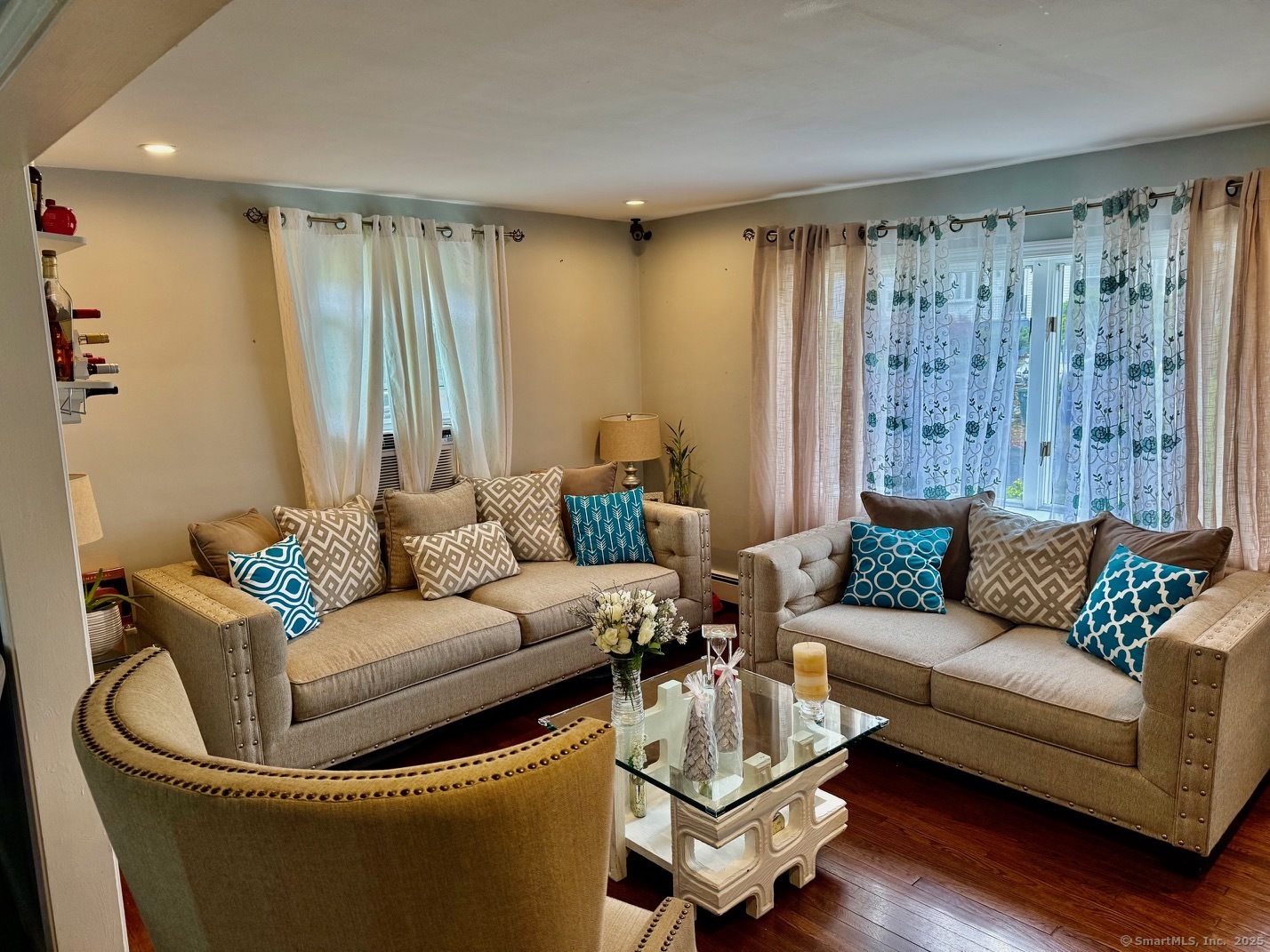 15 Edwards Street Bridgeport, CT 06606 - Photo 13 of 33 a living room with furniture and a large window