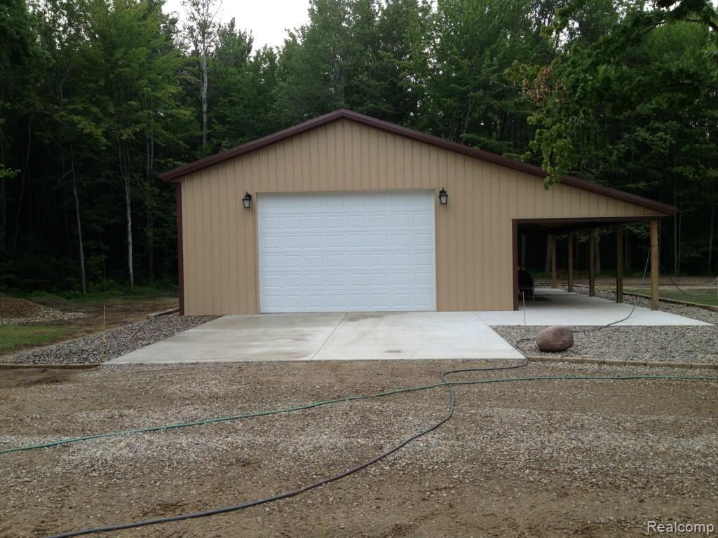 1480 South Kingston Road Deford, MI 48729 - Photo 7 of 12 1480 Kingston Garage.jpg