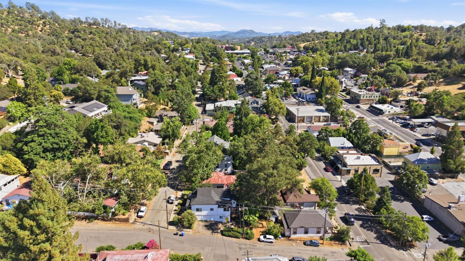 340 South Shepherd Street Sonora, CA 95370 - Photo 32 of 34