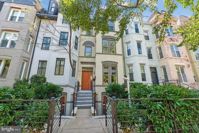 $3,200 | 1450 Fairmont Street Northwest, Unit A, Washington, DC 20009