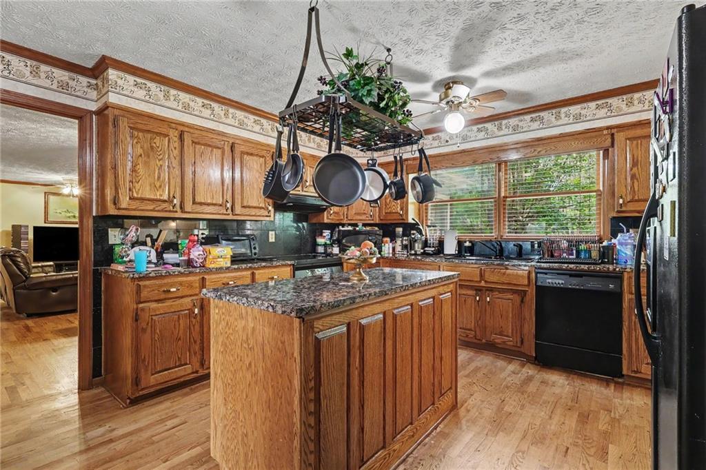 711 Bethel Road Northwest Conyers, GA 30012 - Photo 15 of 52