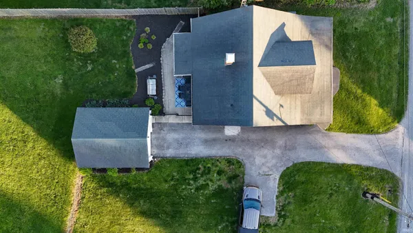 $174,000 | 4260 North 4th Street, Dubois, IN 47527