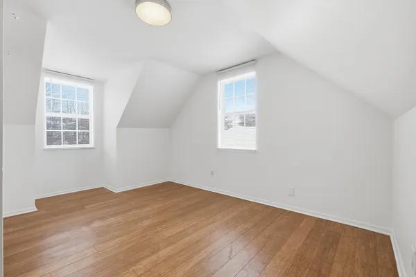 $2,200 | 426 Alpine Drive, Round Lake, IL 60073