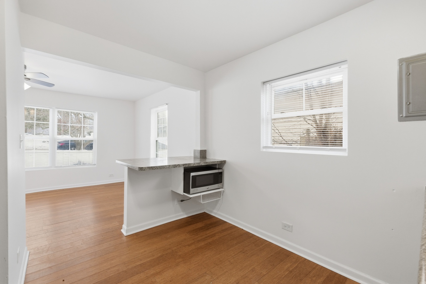 426 Alpine Drive Round Lake, IL 60073 - Photo 8 of 19