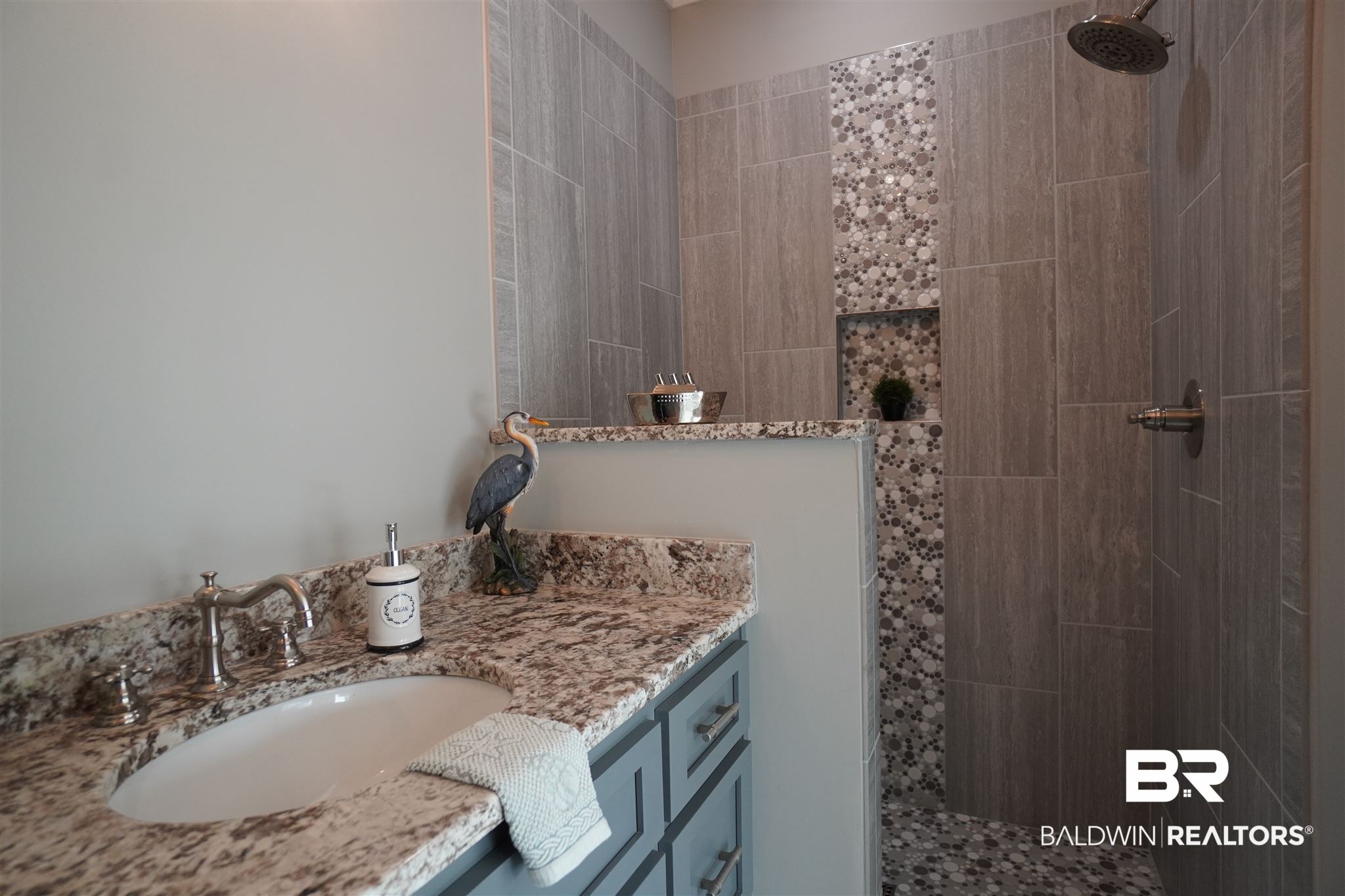 521 West Fort Morgan Road Gulf Shores, AL 36542 - Photo 33 of 48 Bathroom 3