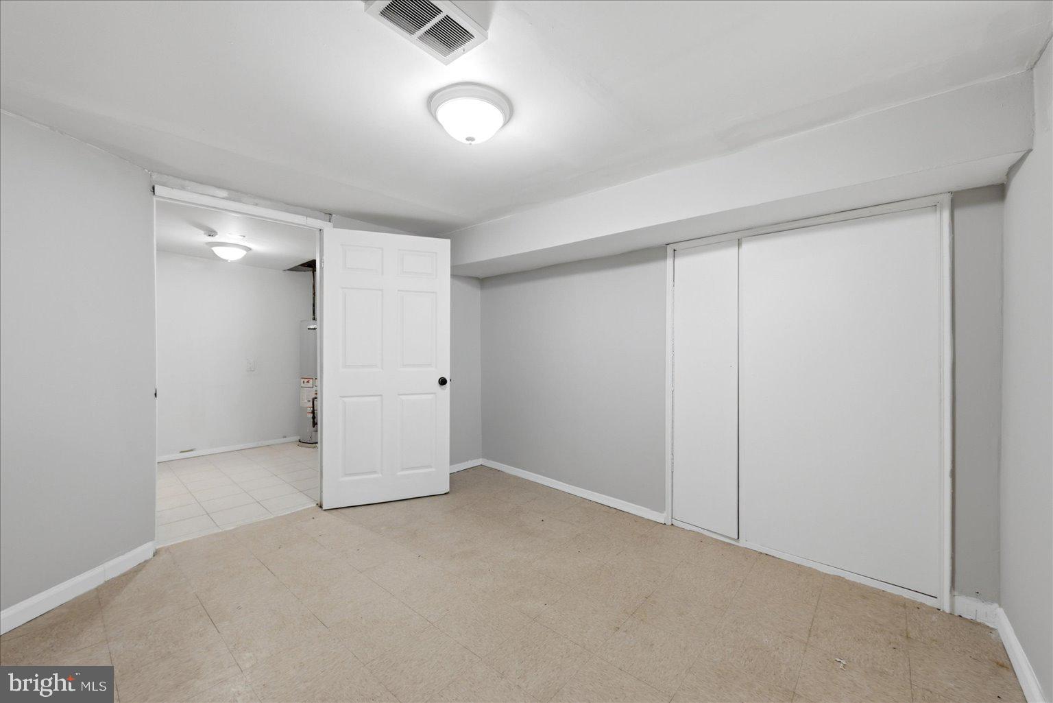 9110 Meadow Heights Road Randallstown, MD 21133 - Photo 29 of 39 Versatile space for endless possibilities.