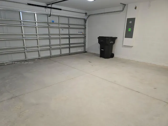 $2,299 | 5034 Barnet Drive, Unit 5034, Davenport, FL 33837