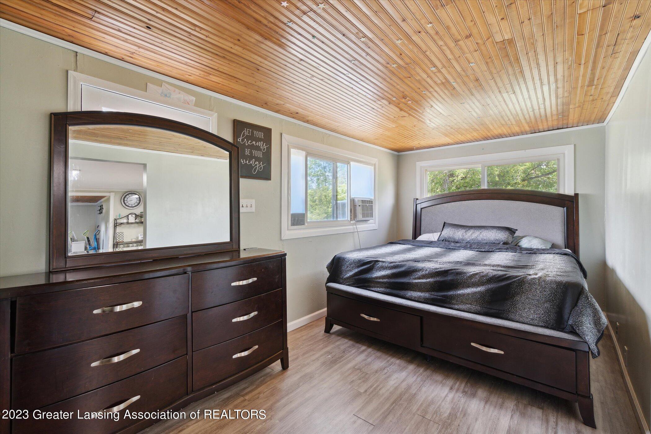 426 Sherwood Road Bellevue, MI 49021 - Photo 27 of 40 22-426-Sherwood-Rd-Bellevue-MI-49021-Win