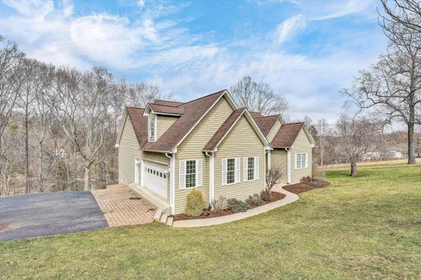 $1,260,000 | 353 Deerpath Drive, Hardy, VA 24101