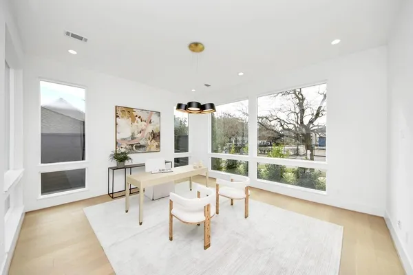 $2,990,000 | 2232 Swift Boulevard, Houston, TX 77030