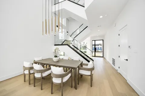 $2,990,000 | 2232 Swift Boulevard, Houston, TX 77030