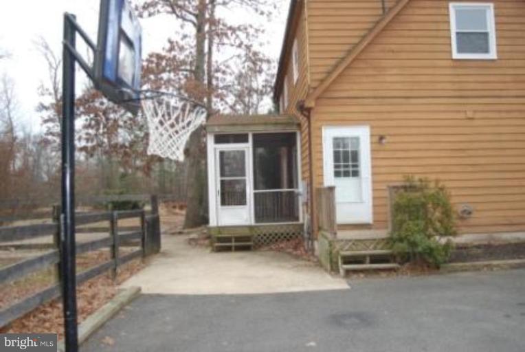 14325 Snake Castle Road Sumerduck, VA 22742 - Photo 2 of 9 Porch