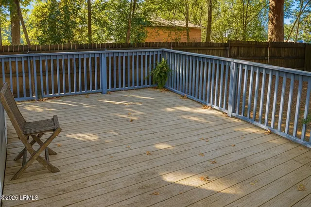 $1,750 | 174 James Street, Beaufort, SC 29902