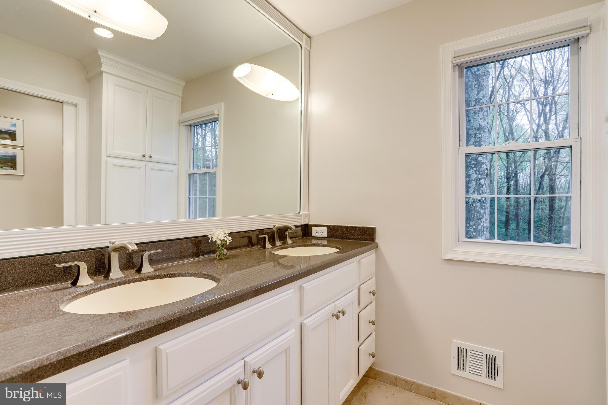 11605 Clipstone Lane Reston, VA 20191 - Photo 30 of 55 Gallery Image 30
