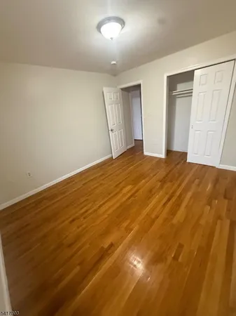 $2,700 | 335 Broadway (private Road) Elizabeth Port, Unit 2, Elizabeth Port, NJ 07206