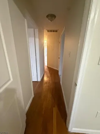 $2,700 | 335 Broadway (private Road) Elizabeth Port, Unit 2, Elizabeth Port, NJ 07206