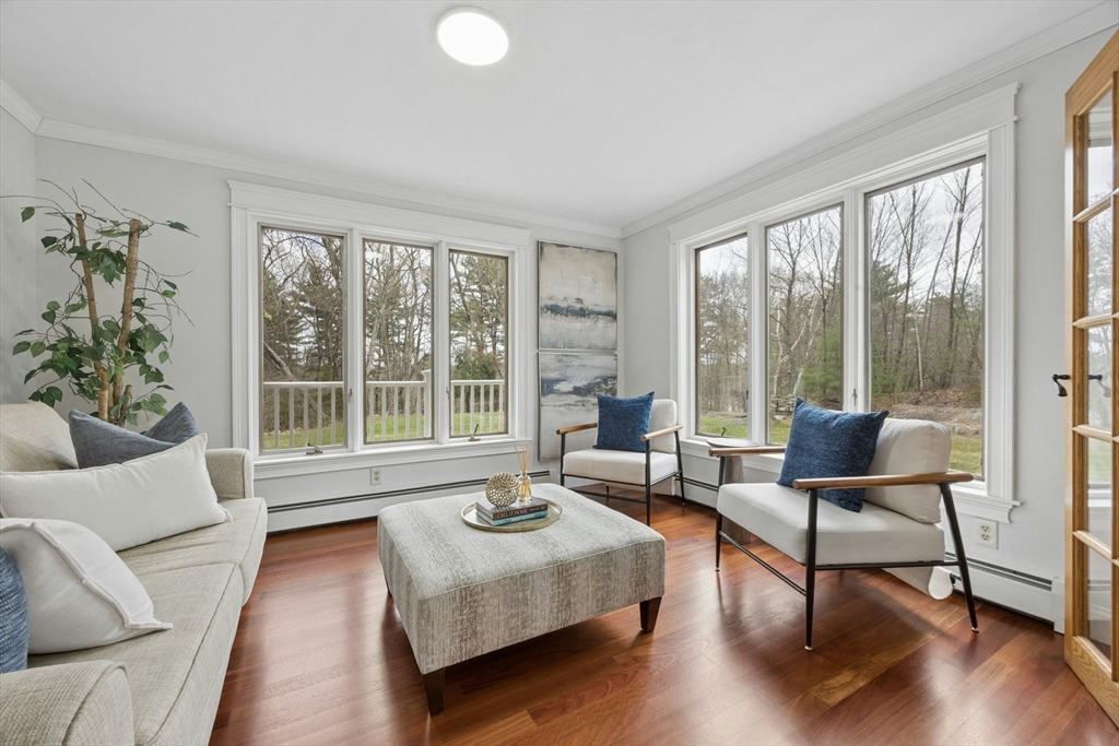 184 Old Bolton Road Stow, MA 01775 - Photo 10 of 39