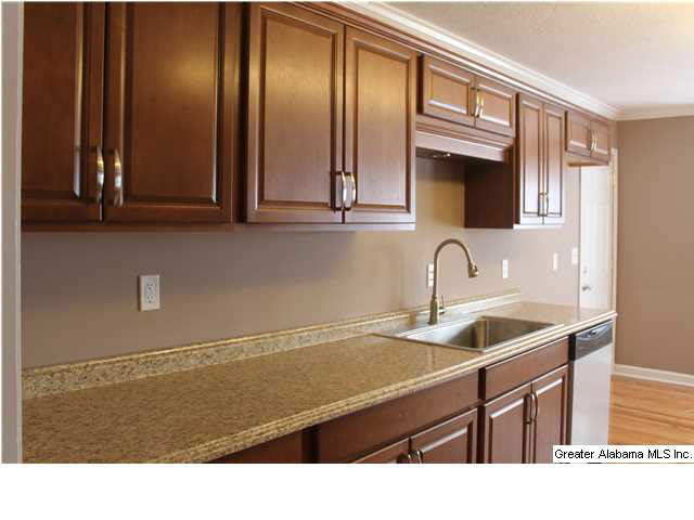 1 Knighton Place Anniston, AL 36201 - Photo 4 of 21
