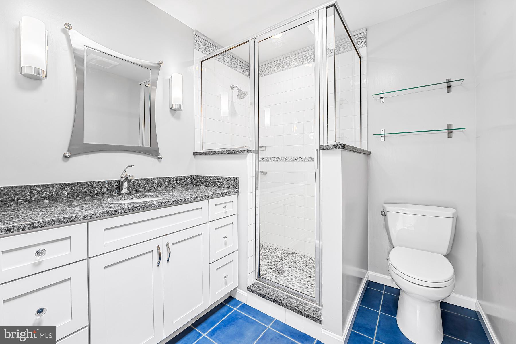 6202 West Halbert Road Bethesda, MD 20817 - Photo 32 of 46 Ensuite bath