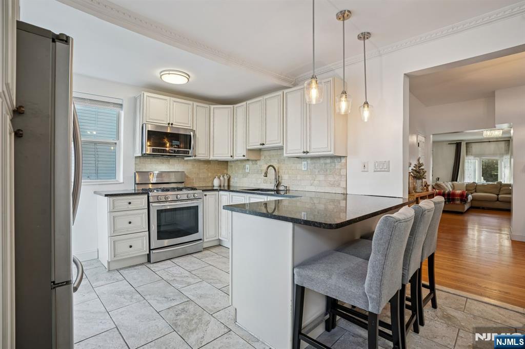 113 Valley Road Clifton, NJ 07013 - Photo 9 of 29