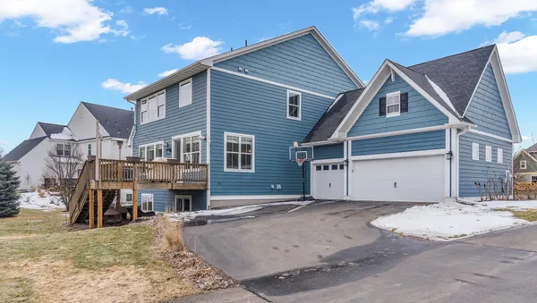 $649,900 | 16636 Eagleview Drive, Lakeville, MN 55044
