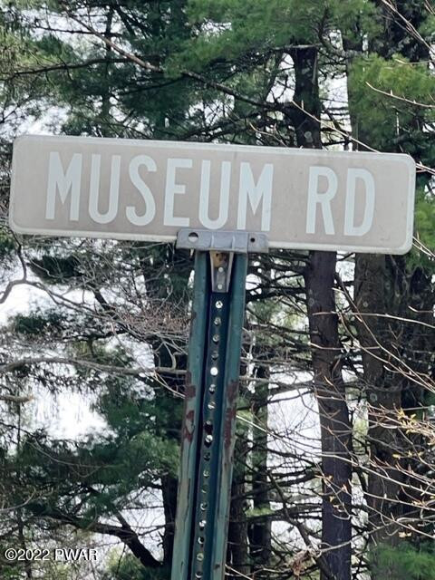 109 Museum Road Greentown, PA 18426 - Photo 4 of 37