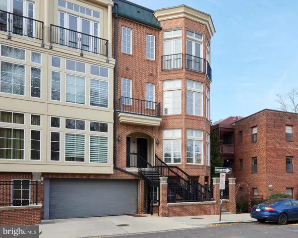 $499,900 | 2200 17th Street Northwest, Unit 109, Washington, DC 20009