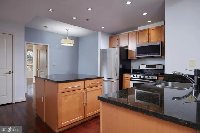 $499,900 | 2200 17th Street Northwest, Unit 109, Washington, DC 20009