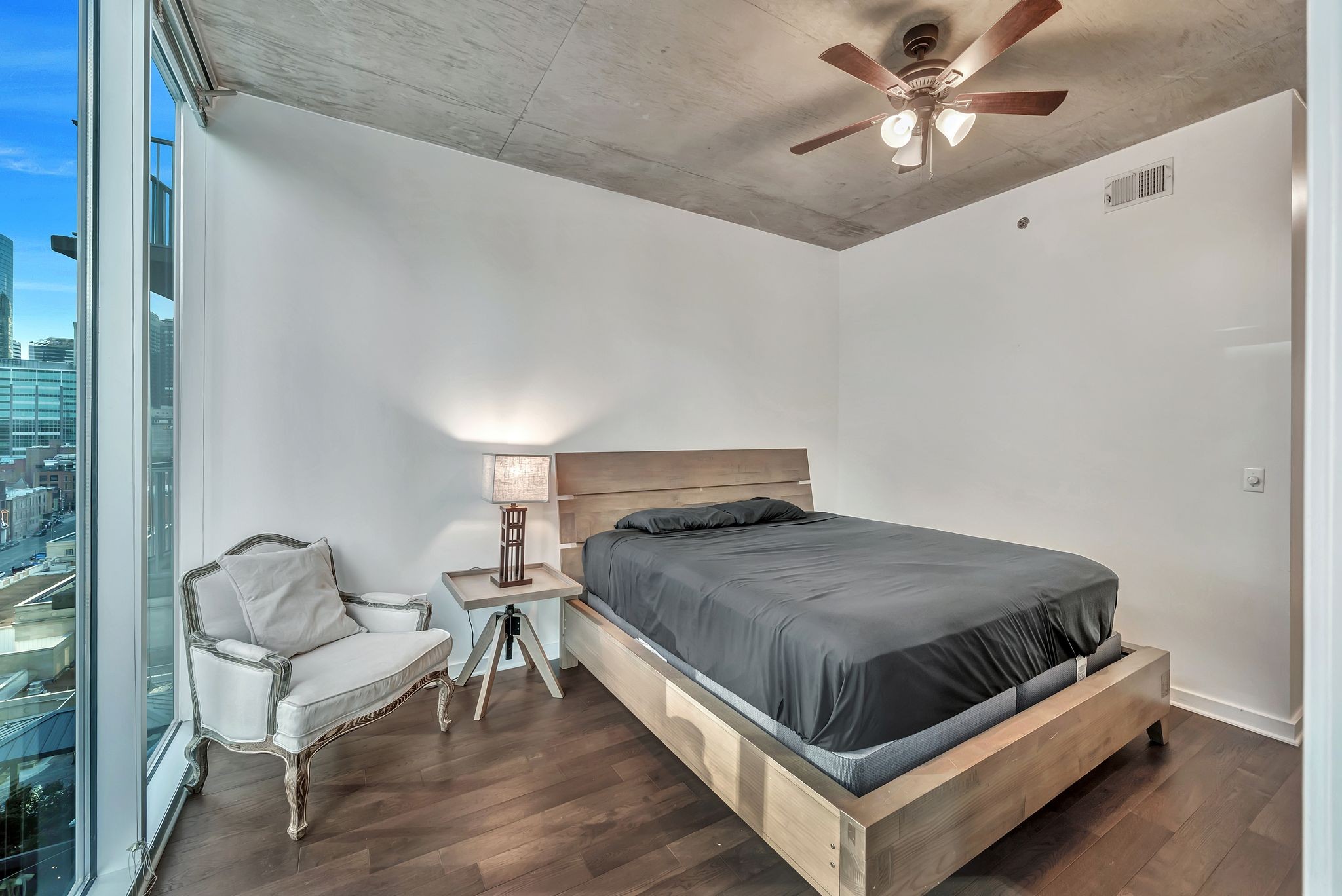 301 Demonbreun Street, Unit 1120 Nashville, TN 37201 - Photo 16 of 51