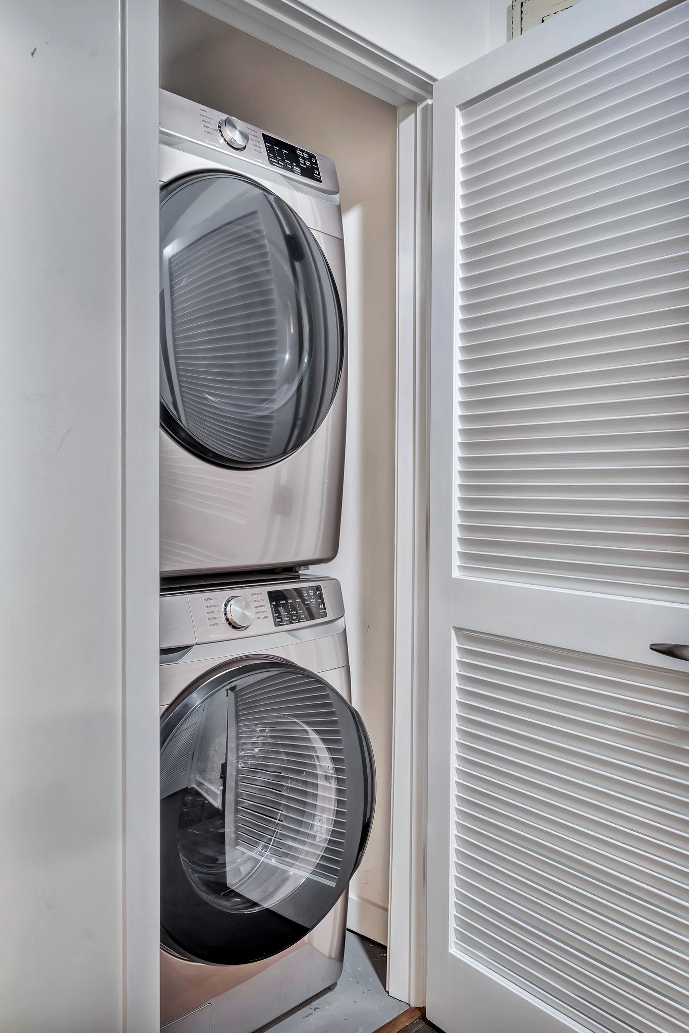 301 Demonbreun Street, Unit 1120 Nashville, TN 37201 - Photo 30 of 51